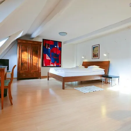 Elisabeth * מרבורג