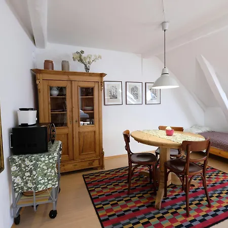 Elisabeth Apartment *