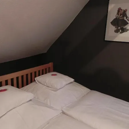 Elisabeth Apartment *